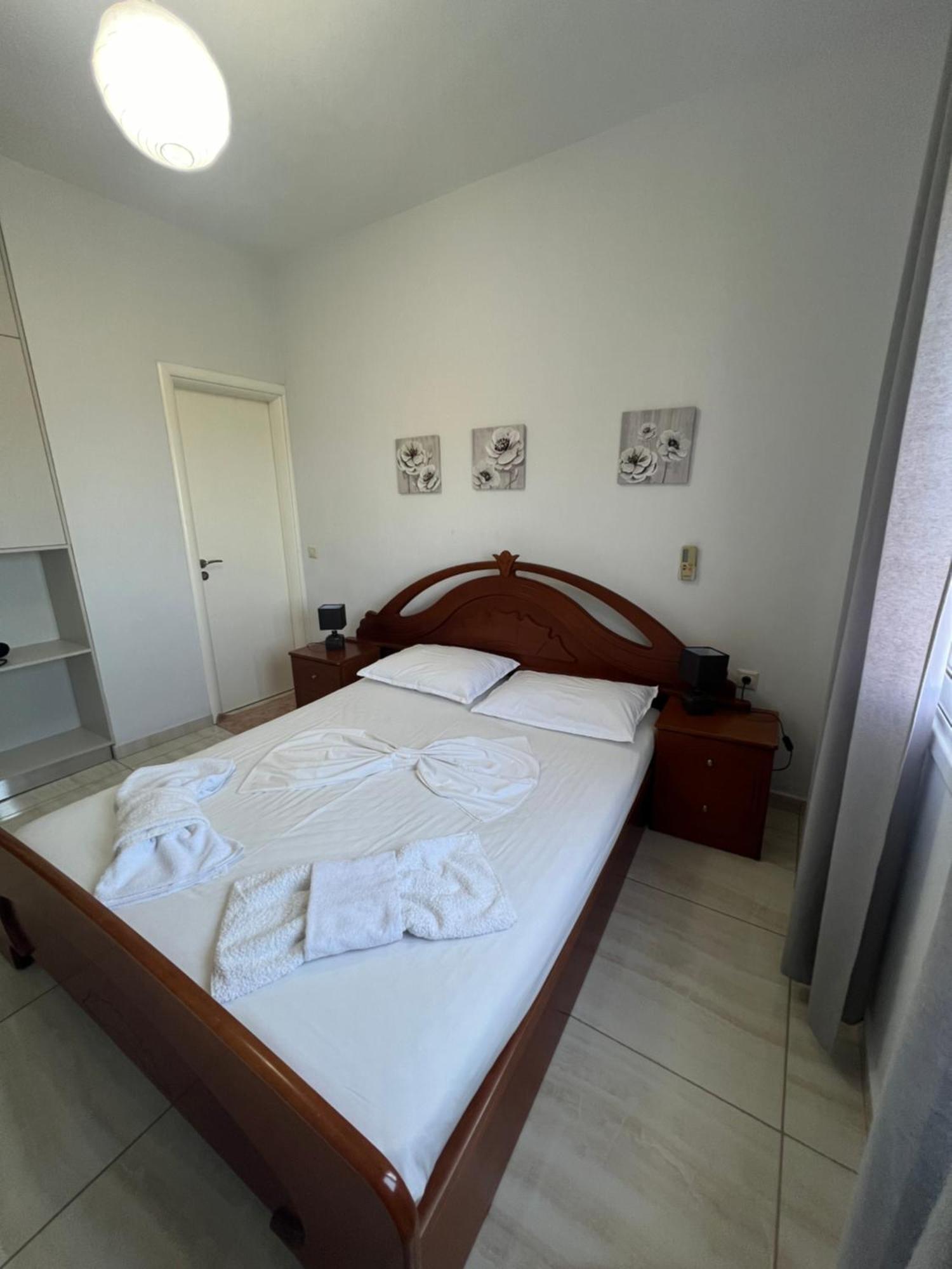 Apartments Eri Sarande Exterior photo